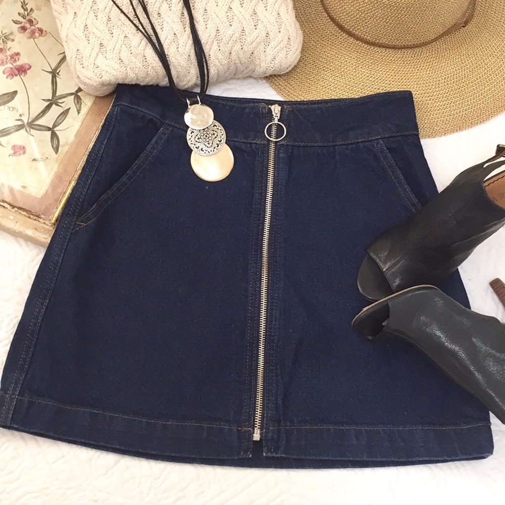 Topshop Moto Full Zip Denim Mini Skirt - Picture 9 of 16